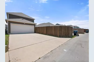 5701 Willamette Drive, Fort Worth, TX 76119 - Photo 28