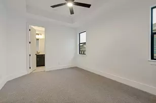 11870 Cherrydale Dr, Frisco, TX 75035 - Photo 32