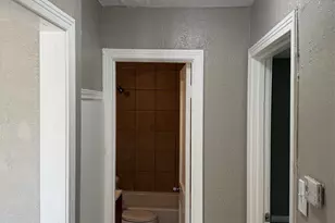 2709 Hanger, Fort Worth, TX 76105 - Photo 8