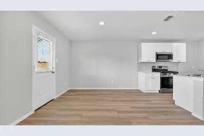 2213 Bakersfield Drive, Fort Worth, TX 76036 - Photo 4