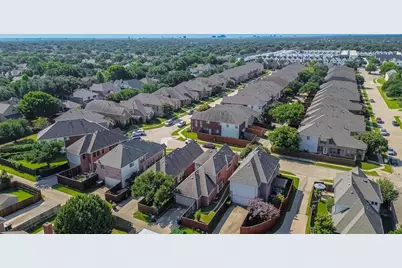 2101 Broadstone Drive, Plano, TX 75025 - Photo 34