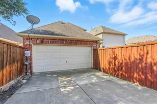 2101 Broadstone Dr, Plano, TX 75025 - Photo 30