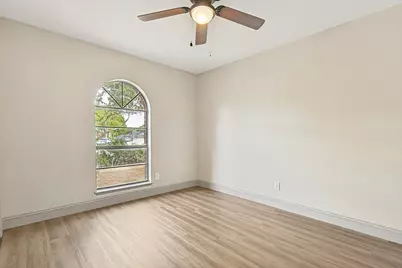 2903 Winterberry Drive, Carrollton, TX 75007 - Photo 18