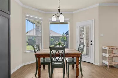 825 Wessex, Waco, TX 76712 - Photo 10