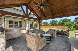 825 Wessex, Waco, TX 76712 - Photo 32