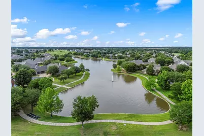 825 Wessex, Waco, TX 76712 - Photo 38
