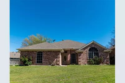 604 Valleyridge Court, Decatur, TX 76234 - Photo 4