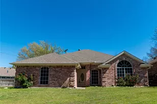 604 Valleyridge Ct, Decatur, TX 76234 - Photo 4