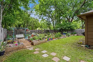 1327 Lanius St, Gainesville, TX 76240 - Photo 14