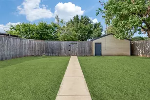 4812 Wateka Dr, Dallas, TX 75209 - Photo 6