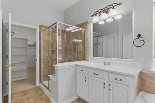 1117 Apache Lake Dr, Carrollton, TX 75010 - Photo 22