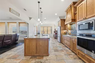 25275 Williams Dr, Justin, TX 76247 - Photo 18