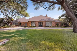 6911 Gateridge Dr, Dallas, TX 75254 - Photo 2