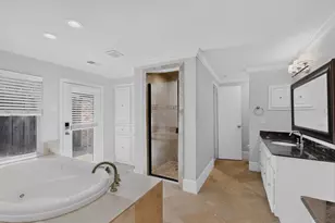 6911 Gateridge Dr, Dallas, TX 75254 - Photo 18