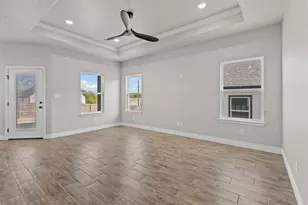 3402 Hilltop Rd, Granbury, TX 76048 - Photo 12