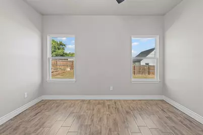 3402 Hilltop Road, Granbury, TX 76048 - Photo 32