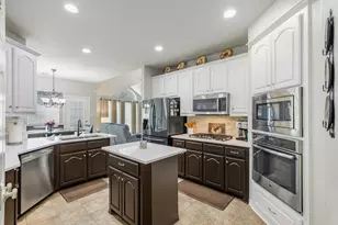 10802 St Annes Dr, Rowlett, TX 75089 - Photo 14