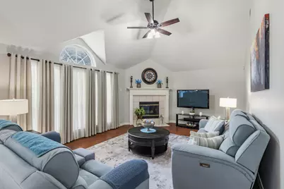 10802 Saint Annes Drive, Rowlett, TX 75089 - Photo 18