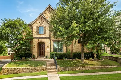 200 San Bernard Drive, Irving, TX 75039 - Photo 2