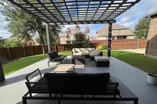 200 San Bernard Dr, Irving, TX 75039 - Photo 40