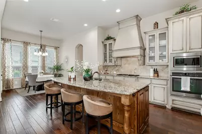 200 San Bernard Drive, Irving, TX 75039 - Photo 18