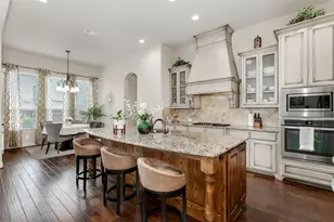 200 San Bernard Dr, Irving, TX 75039 - Photo 18