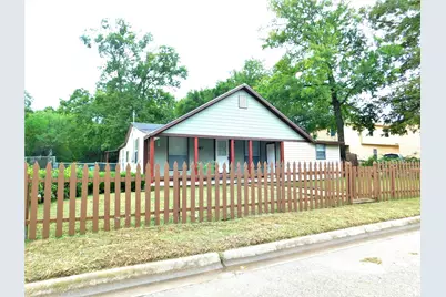 1007 W Collins Street, Denton, TX 76201 - Photo 1