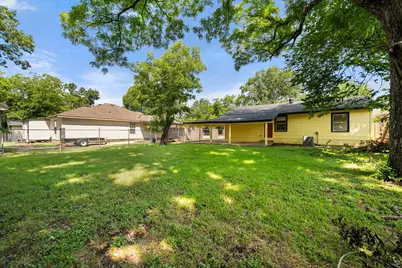 715 W 9th, Corsicana, TX 75110 - Photo 20