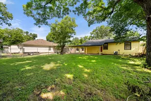 715 W 9th, Corsicana, TX 75110 - Photo 20
