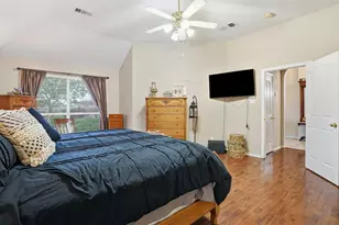 901 Dylan Ct, Burleson, TX 76028 - Photo 12