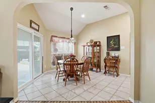 901 Dylan Ct, Burleson, TX 76028 - Photo 22