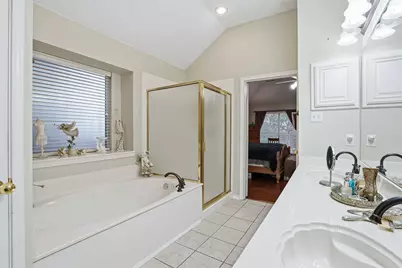 901 Dylan Court, Burleson, TX 76028 - Photo 30