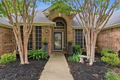 901 Dylan Court, Burleson, TX 76028 - Photo 6