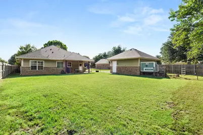 10609 Aquilla Trail, Waco, TX 76708 - Photo 8