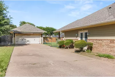 10609 Aquilla Trail, Waco, TX 76708 - Photo 6
