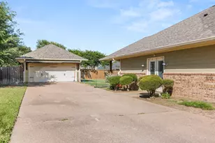 10609 Aquilla Trail, Waco, TX 76708 - Photo 6