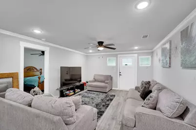 124 Coats Street, Waxahachie, TX 75165 - Photo 4