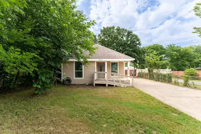 1502 Adelaide Drive, Dallas, TX 75216 - Photo 2