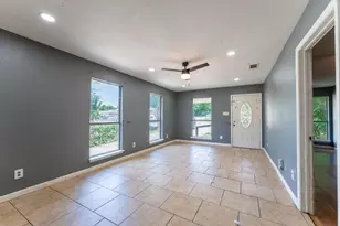 1502 Adelaide Dr, Dallas, TX 75216 - Photo 8