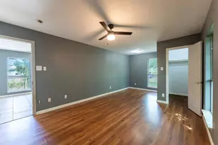 1502 Adelaide Dr, Dallas, TX 75216 - Photo 22