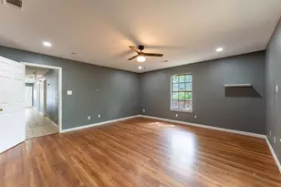 1502 Adelaide Dr, Dallas, TX 75216 - Photo 14