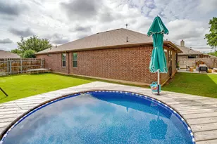 100 Tall Meadow St, Azle, TX 76020 - Photo 34