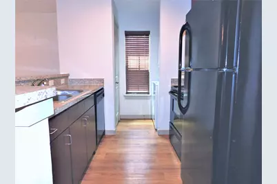 1512 N Elm Street #302, Denton, TX 76201 - Photo 10