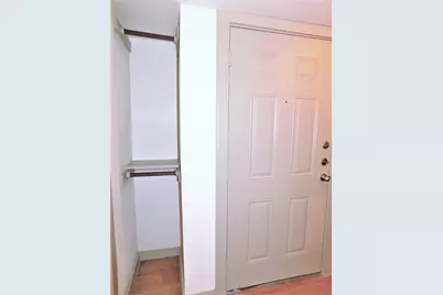 1512 N Elm Street #302, Denton, TX 76201 - Photo 4