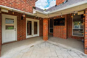9108 High Oaks Dr, North Richland Hills, TX 76182 - Photo 30