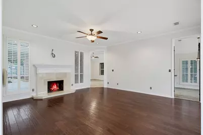 9108 High Oaks Drive, North Richland Hills, TX 76182 - Photo 10