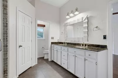 9108 High Oaks Drive, North Richland Hills, TX 76182 - Photo 20