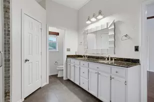 9108 High Oaks Dr, North Richland Hills, TX 76182 - Photo 20