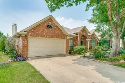 104 Dorsett Drive, Irving, TX 75063 - Photo 2