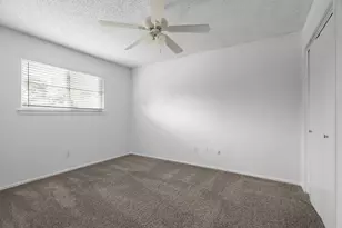 222 Wildfire Dr, Lewisville, TX 75067 - Photo 18